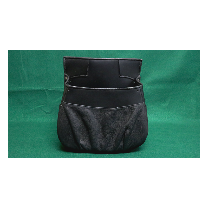 BUSKER POUCH by The Ambitious Card - Trick