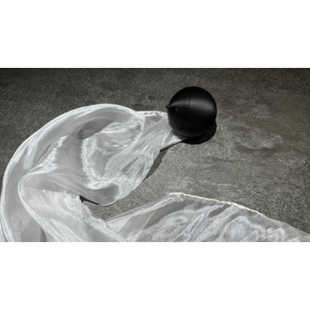 Hyper Silk Ball by Peng Min & Storm Creative (Black)